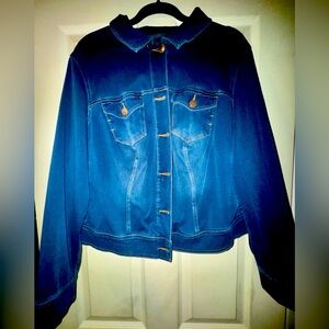 Relaxed Stretch Jean Jacket